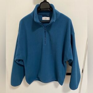 Aritzia TNA fleece pullover size XXS